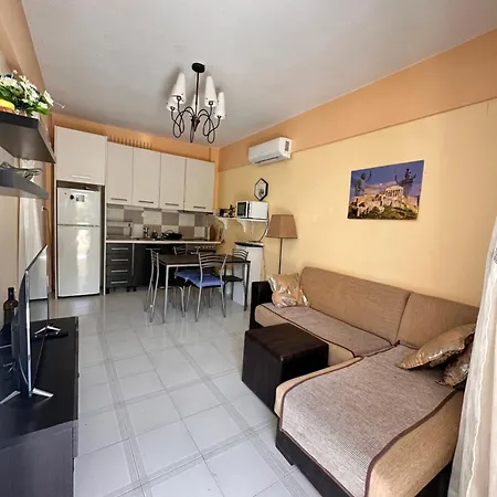 Diana's Summer House Apartment *